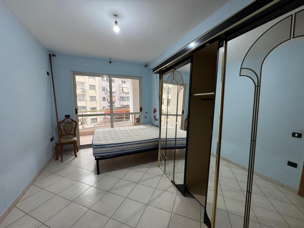 JEPET ME QIRA APARTAMENT 2+1 NE ASTIR!