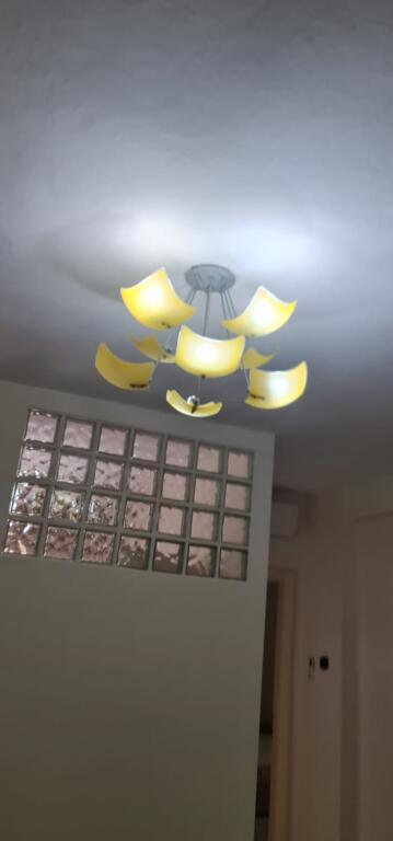 🏡 Jepet me qira apartament 2+1 pranë Casa Italia!
