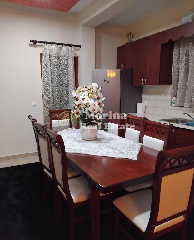 Qera, Apartament, 2+1, ne Kombinat, 450 euro/muaj