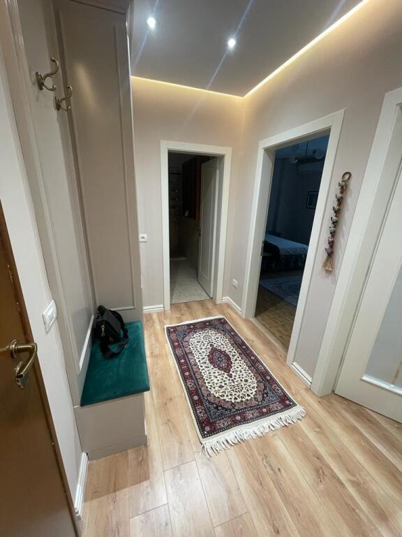 Shkolla Baletit , Rruga Elbasanit Apartamenti 1+1 me qira