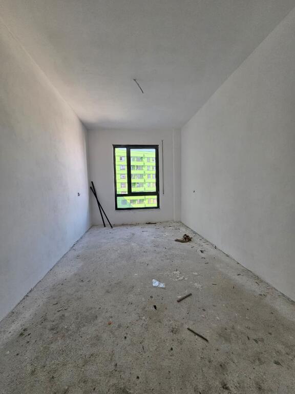 IN VENDITA: *2+1+2wc+1 Balconi* *(📍5 maggio - nuovo edificio in fase finale )* | *169.500 €* 🔥Super Spazio Ampio in una zona fantastica superficie 120 m