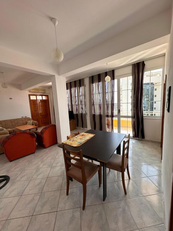 📌 Jepet me qira apartament 2+1 në Ujë të Ftohtë, Vlorë