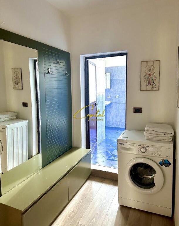 APARTAMENT ME QERA 1+1 ZOGU I ZI 500 EURO