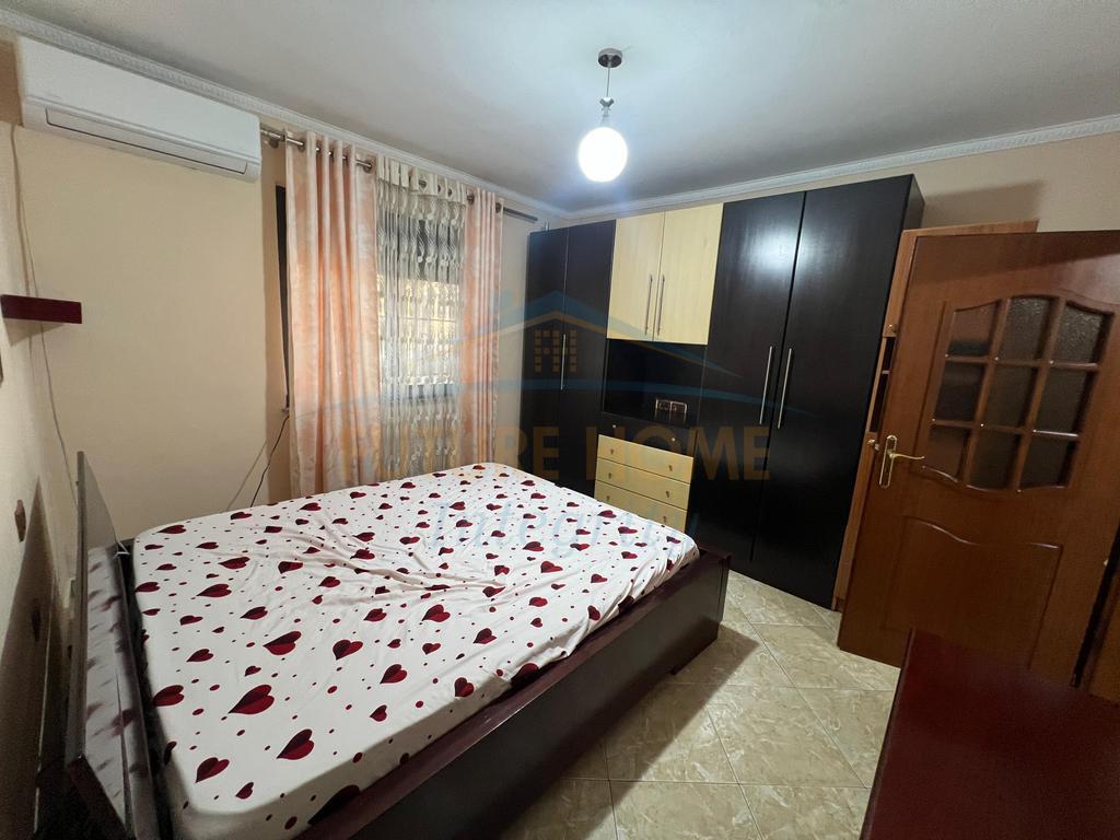 Qera, Apartament 2+1, Laprakë, Tiranë.