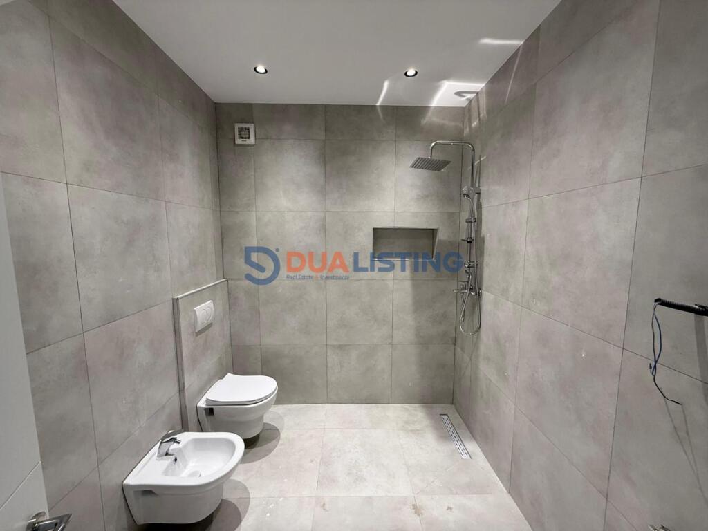 We sell a 3+1 apartment with a veranda at Urban Gate in Astir