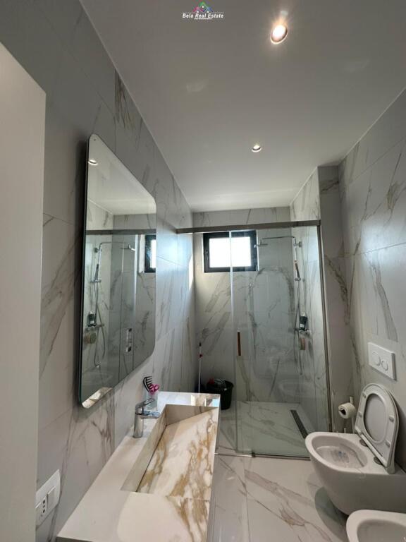 Apartament Me Qera 3+1+2 ne Astir (ID B230175) Tirane