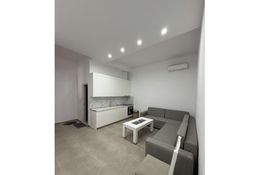 Jepet me qira apartament 2+1 ne Don bosko