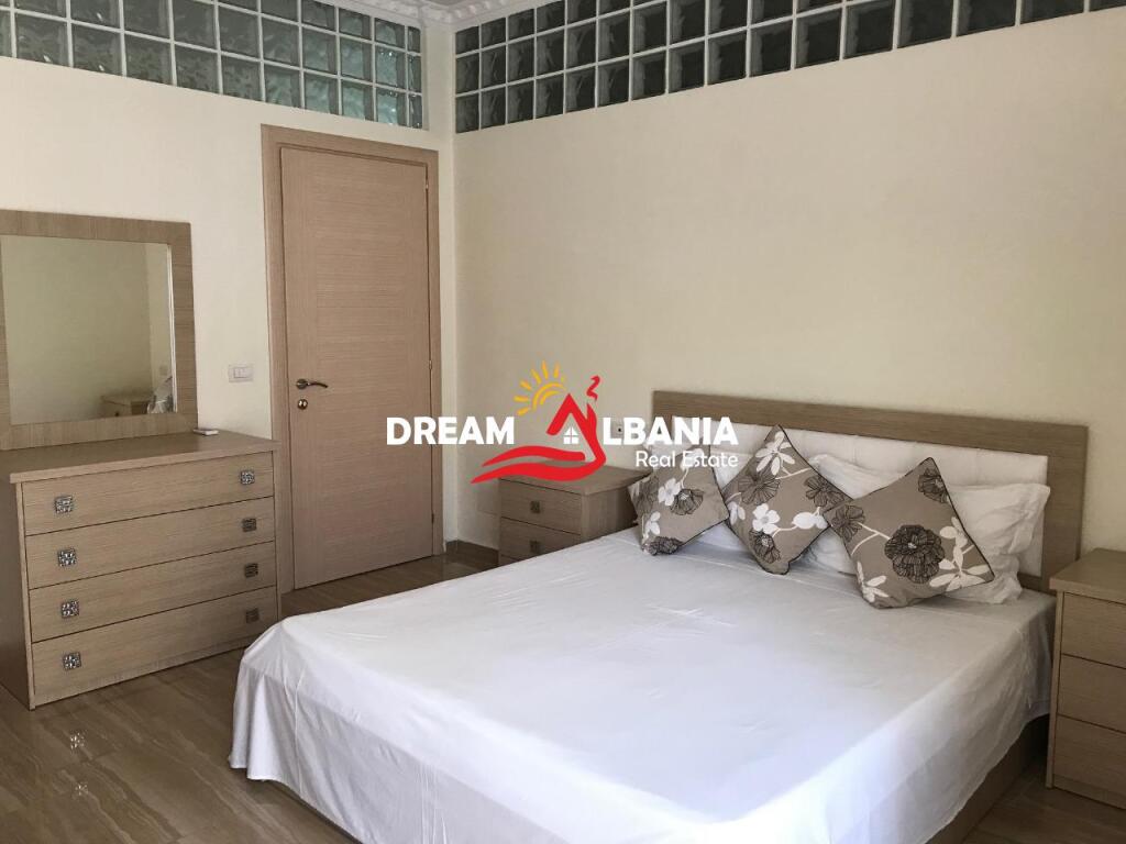 Apartment 3+1 for rent on Him Kolli street near Eco Market in Tirana (ID 4231269)