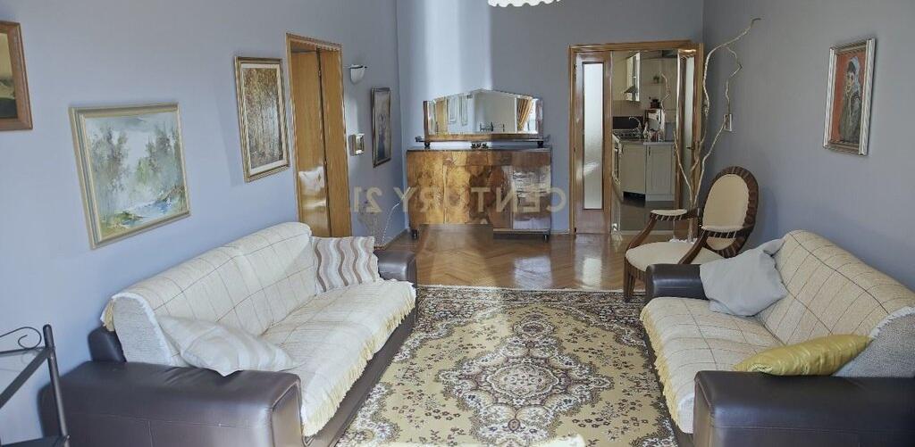 Apartament me qira 2+1, ne rrugen e Durresit