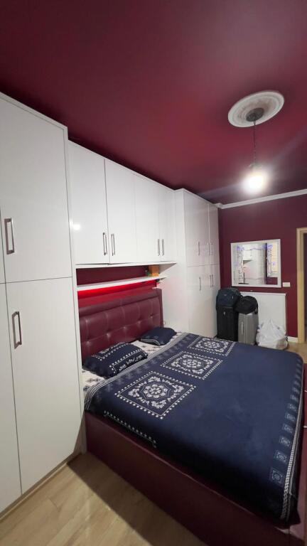 For sale, Apartment 1+1 Selite, Tirana.