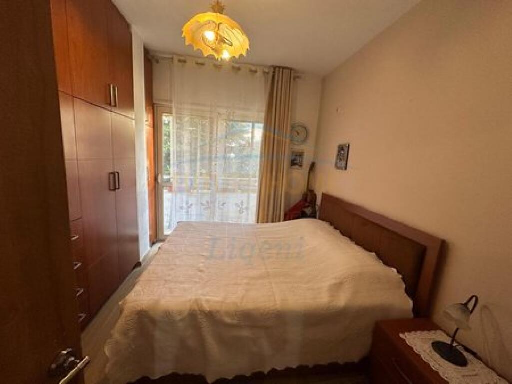 Rent, Apartment 2+1, Dry Lake, Tirana.