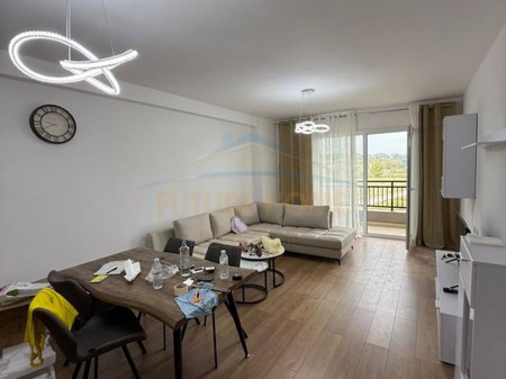 Qera, Apartament 2+1, Vila L, Tirane.