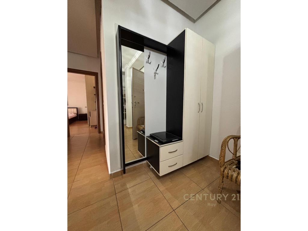 FOR RENT APARTMENT 2+1+2 AND GARAGE IN THE UKD AREA!