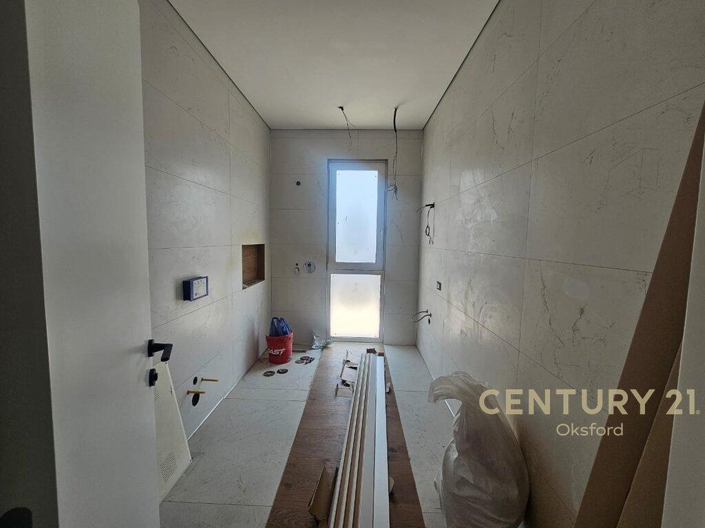 OKAZION!! SHESIM APARTAMENT 2+1+2 TE UNIVERS CITY (QTU) !