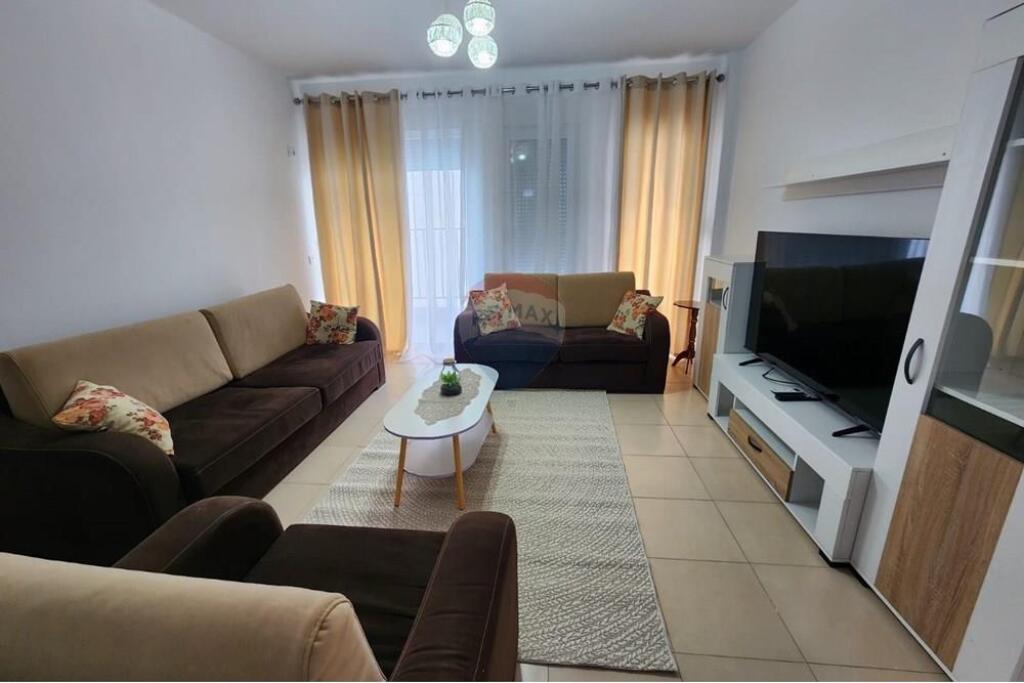 Apartament 2+1+2 per qira te 5 Maji!