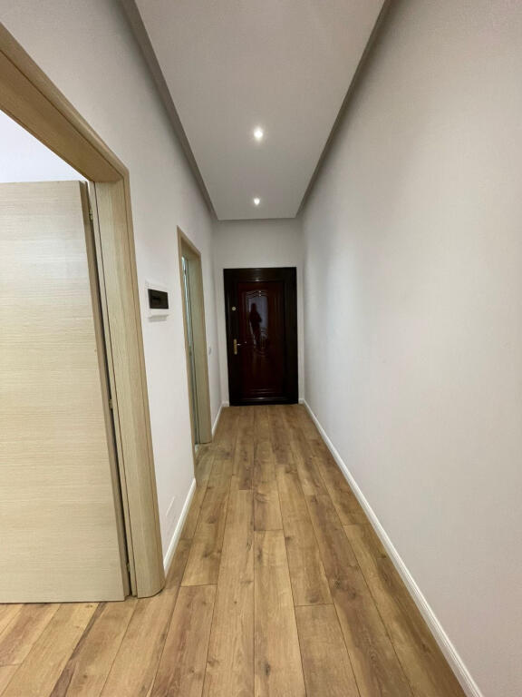 Apartament Ne Shitje 1+1 tek Kodra e Diellit (ID B110489) Tirane
