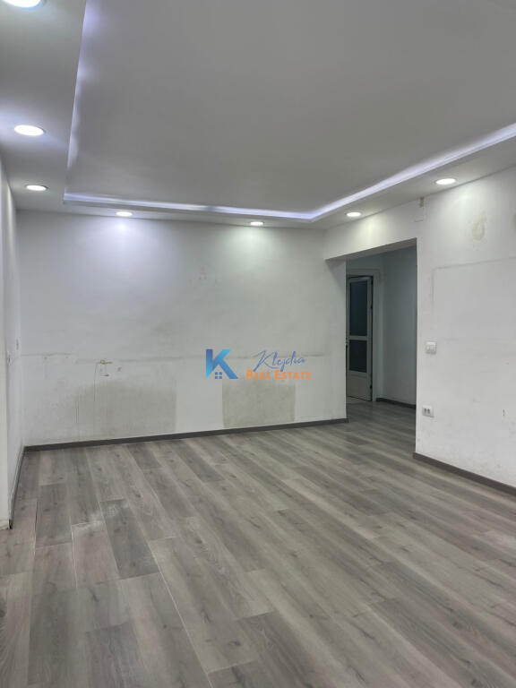 Office space for rent in Bllok, Sami Frasheri Street