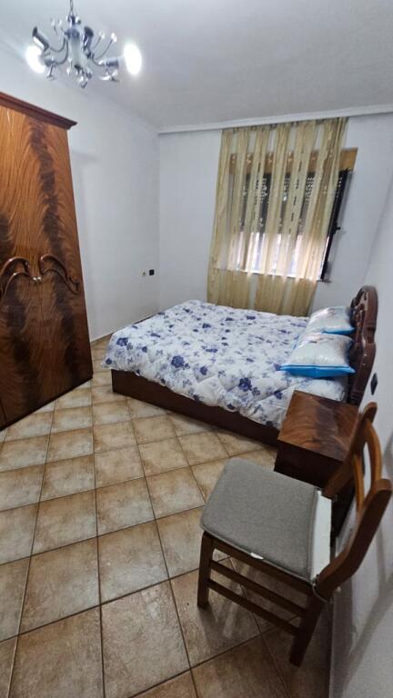 Sami Frasheri School 2+1 apartment for rent
