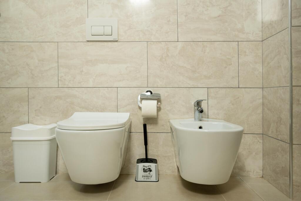 Apartament me qera 1+1