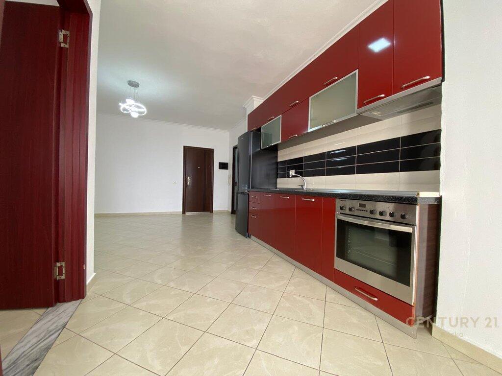 ME QIRA APARTAMENT 1+1 NE ASTIR 500 € /Muaj