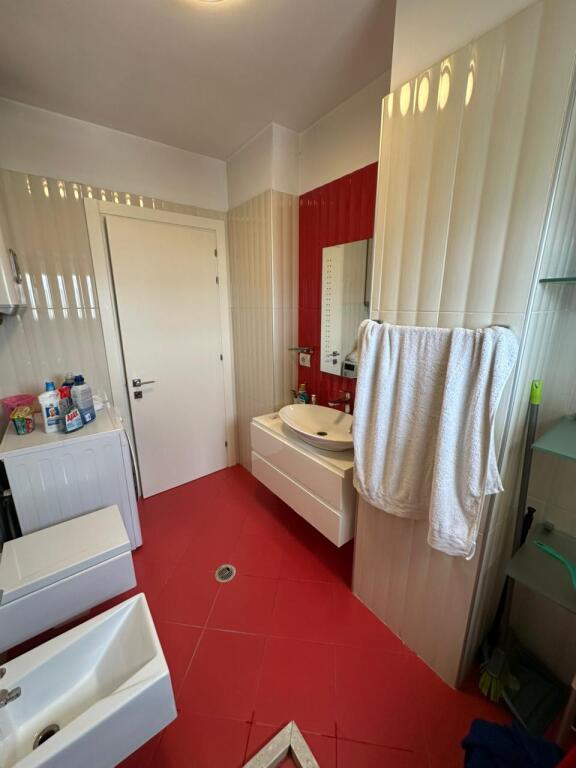 🏡 LISTIM EKSKLUZIVE 💥Shitet apartament 2+1 te Unaza e Re