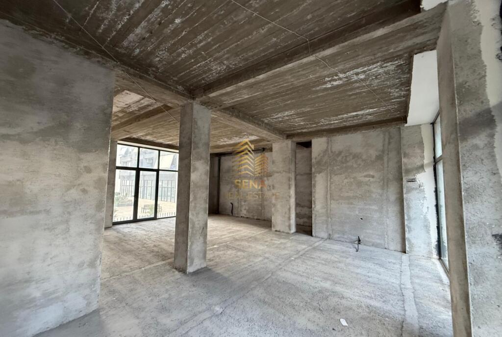 Rent, Business Premises, Kinostudio, 50,000 Lek/MONTH
