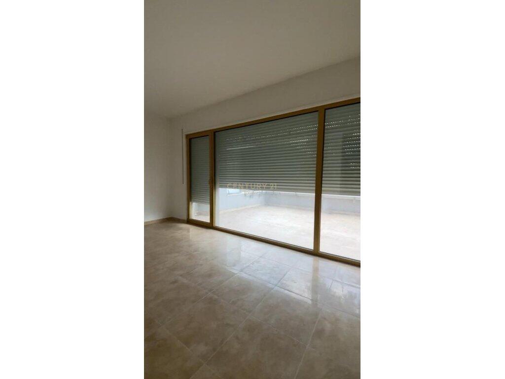 OFFICE/BUSINESS SPACE FOR RENT IN ISH BLOK !! 3,000 € /Month