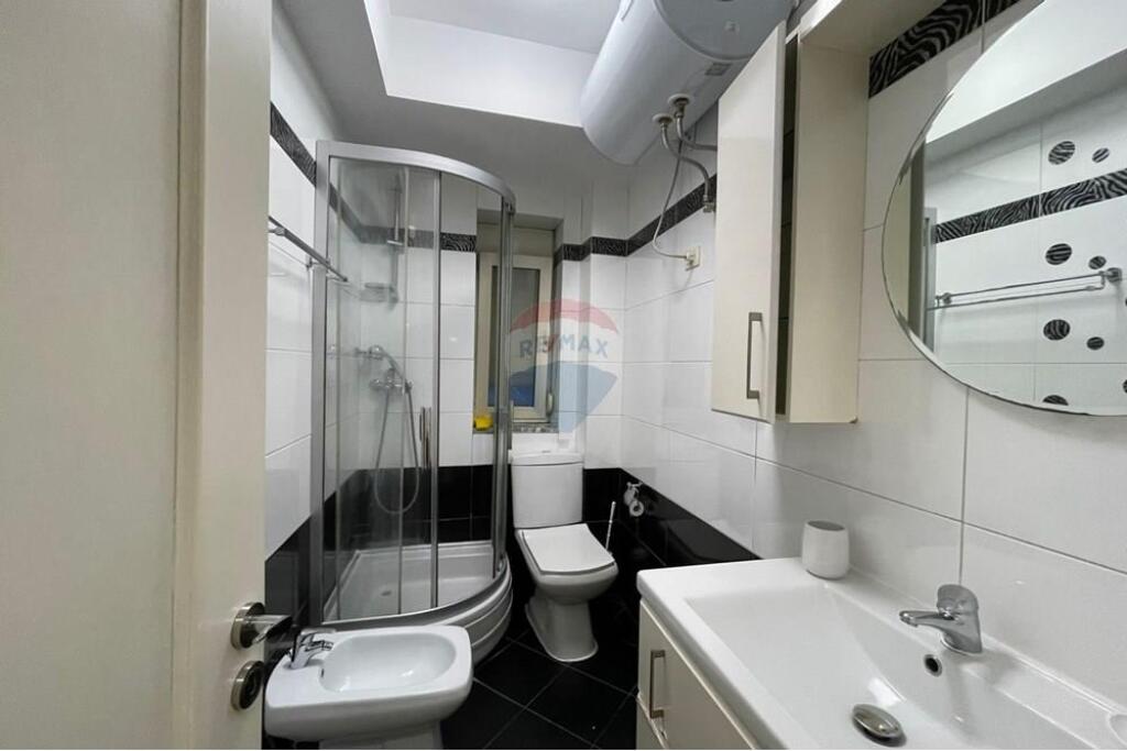 JEPET ME QIRA APARTAMENT 2+1 TEK MYSLYM SHYRI