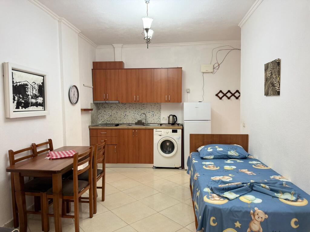 Appartamenti in Affitto 1+1 a Durazzo, Vicino alla Roccia di Kavaja!
