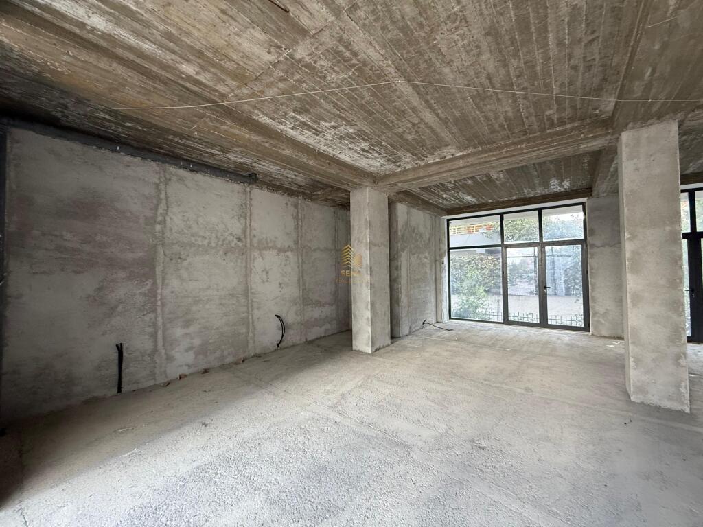 Rent, Business Premises, Kinostudio, 50,000 Lek/MONTH