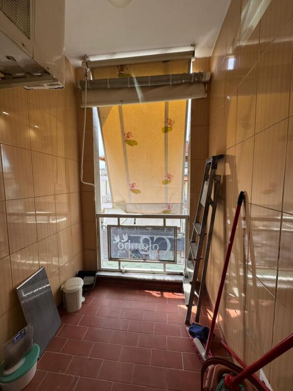 Shitet,Apartament 2+1+Parkim, Oxhaku, Kompleksi Colombo.