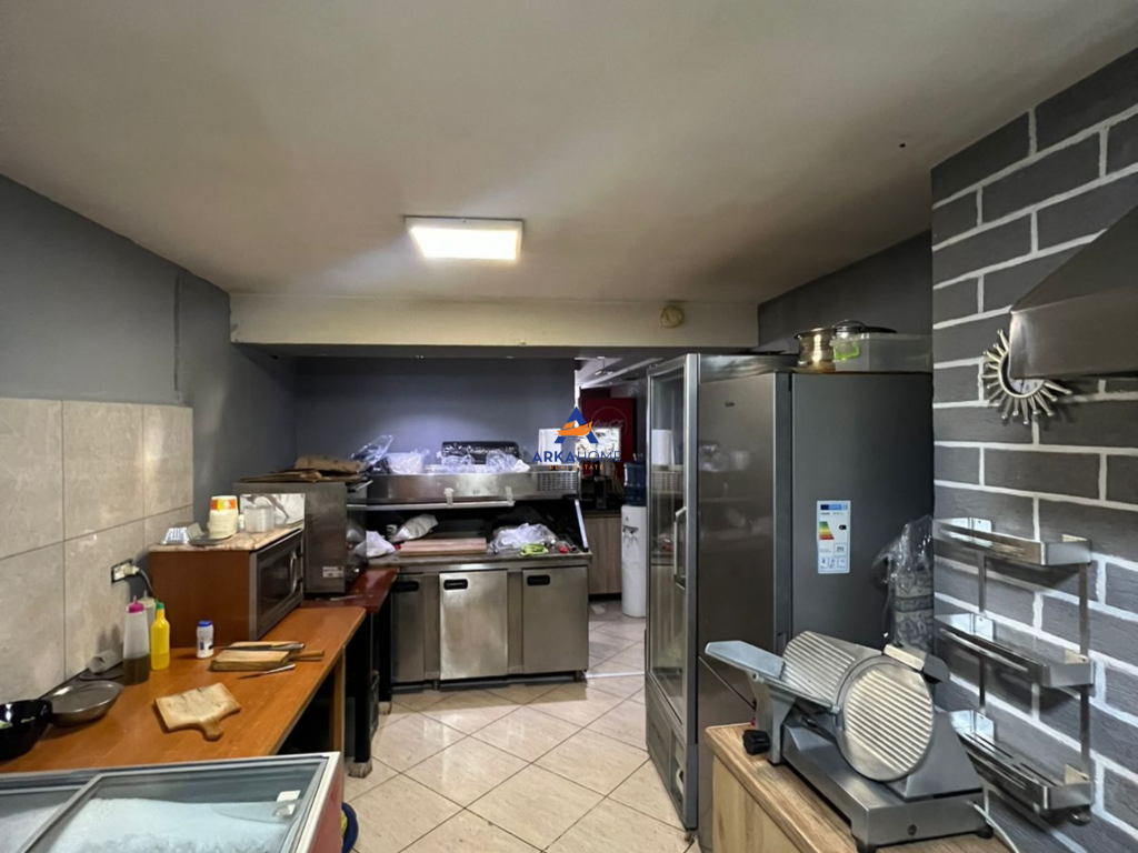 BUSINESS PREMISES FOR RENT 70 M2 "RRUGA RRAPO HEKALI" 700 EURO
