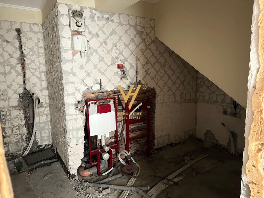 SHITET APARTAMENT DUBLEX TE KOMUNA E PARISIT 370.000 EURO