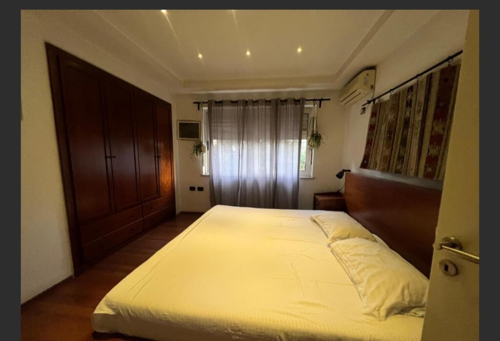 Apartament 1+1 per qira afer Piaces