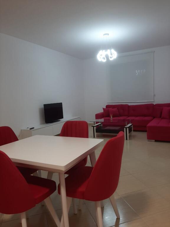 APARTMENT 1+1 FOR RENT IN VLORE 450 €