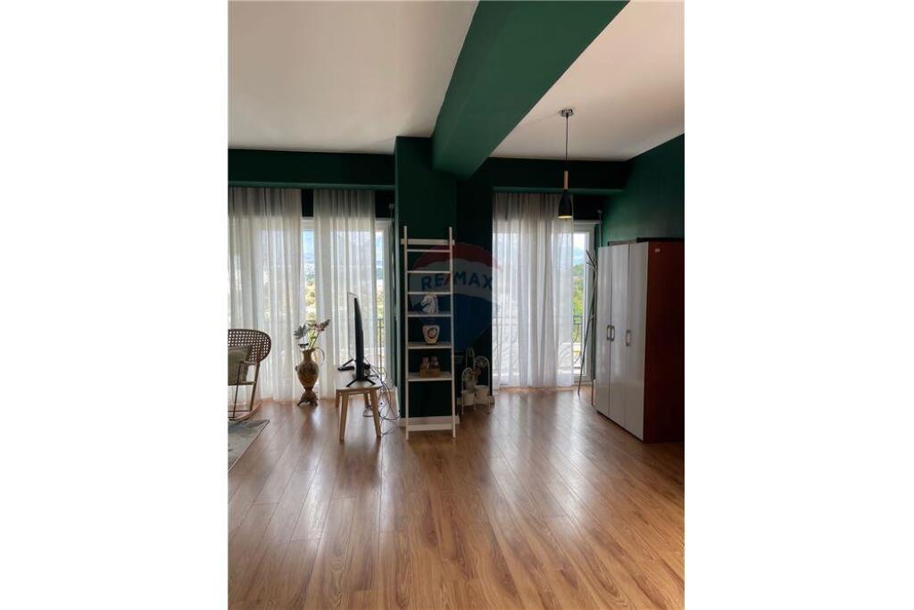 DUPLEX ME QIRA TEK KODRA E DIELLIT 2