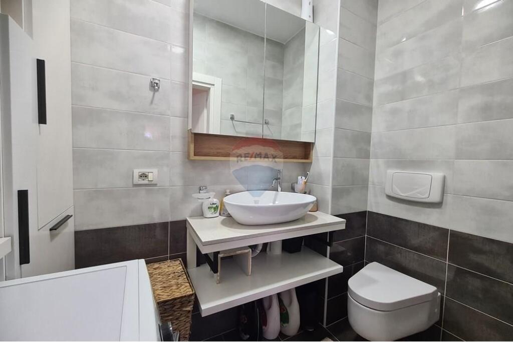 Apartament 2+ 1 +post parkimi ne shitje tek 21!