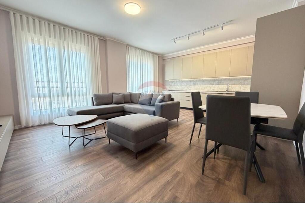 Apartament 2+1+post parkimi me qira Xhiamlliku!