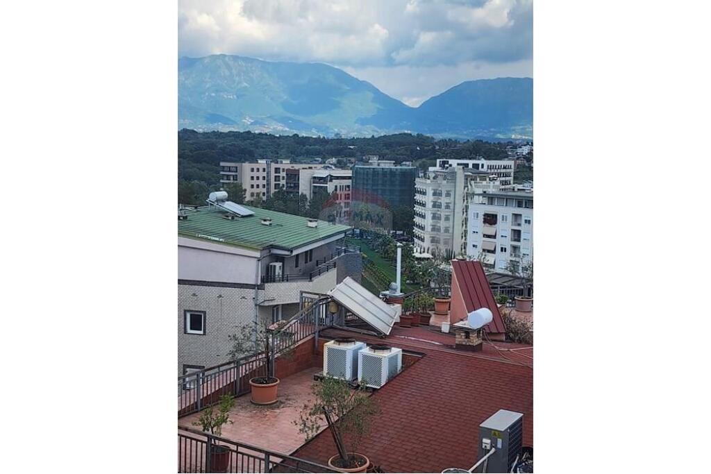 Penthouse 3+3 with veranda for sale near the Dry Lake