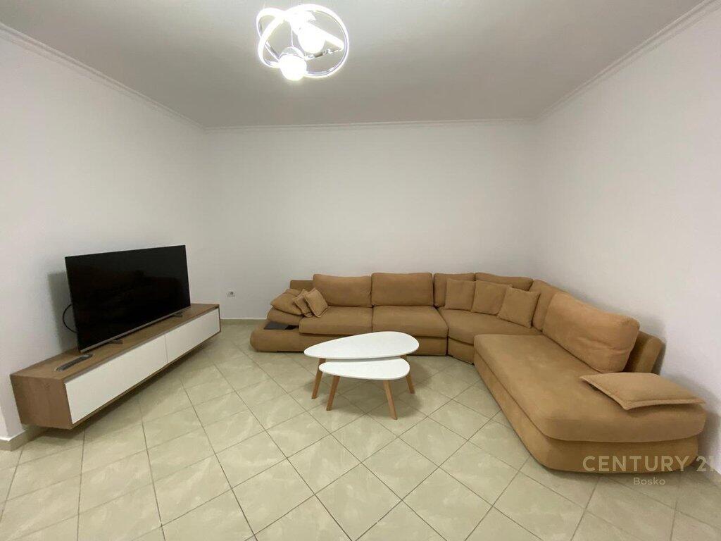 ME QIRA APARTAMENT 1+1 NE ASTIR 500 € /Muaj