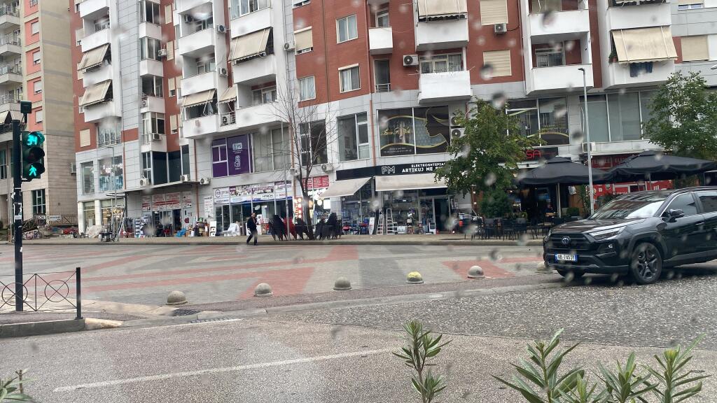 In vendita, Locale Commerciale, Ex Mercato Elettrico, 450000 Euro
