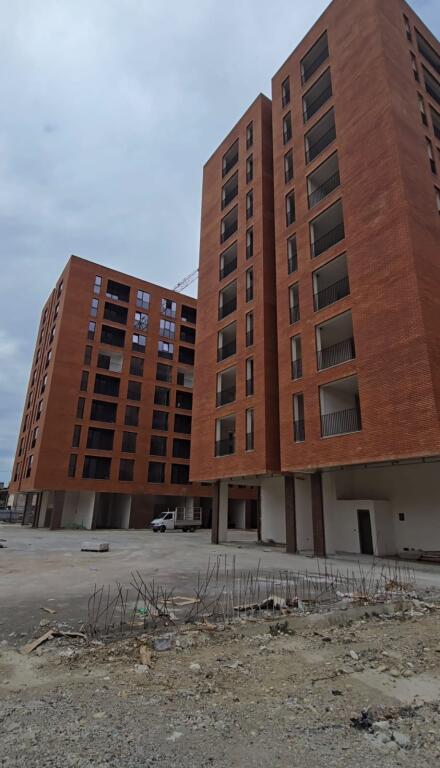 In vendita, Appartamento 1+1 Siri Kodra, Tirana.