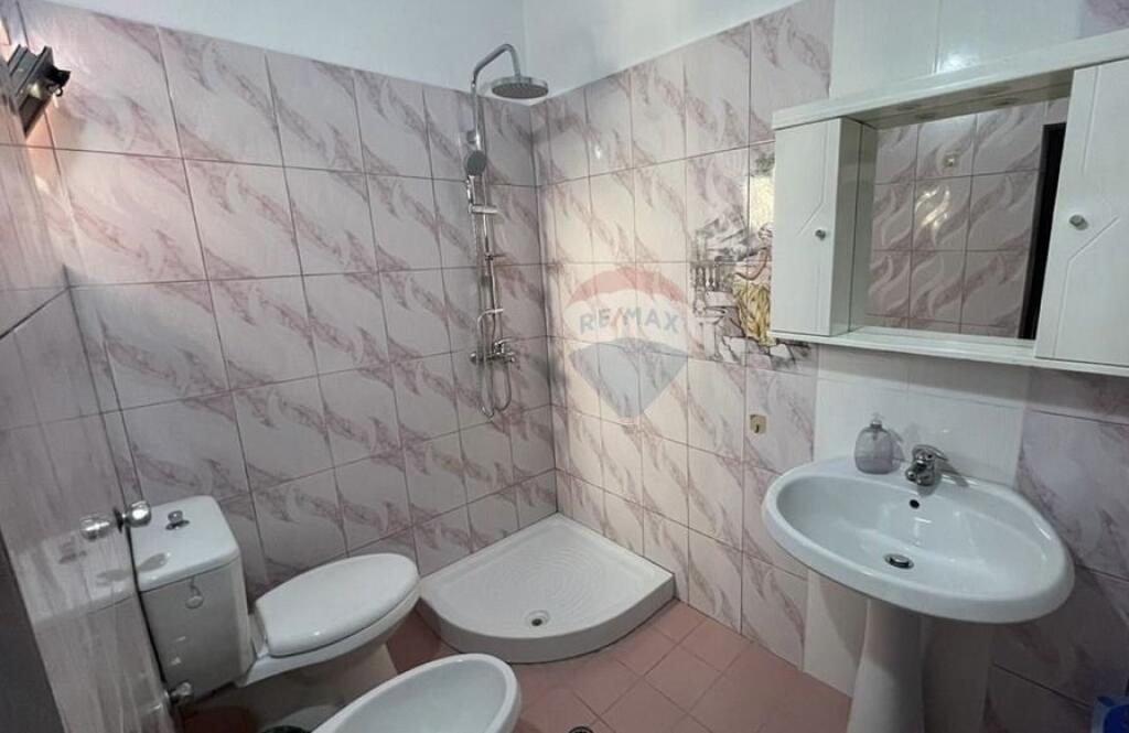 Apartment 2+1+2 for rent on Mine Peza Street.