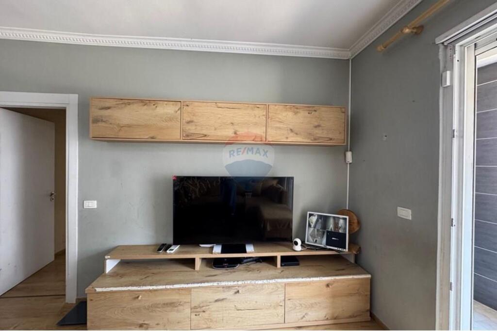 Shitet apartament 2+1+2- Kika 2- Komuna Parisit.
