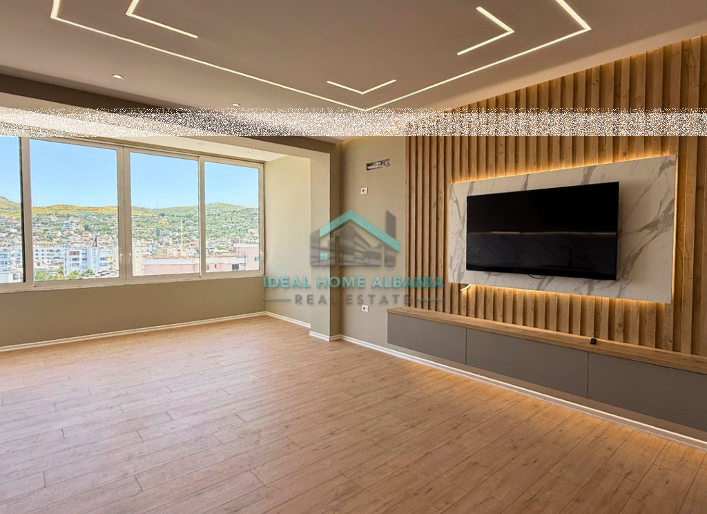 Penthouse 2+1+2+Ballkon me Pamje nga Qyteti ne Shitje – Shkolla "Halim Xhelo", Vlorë (Pamje spektakolare)