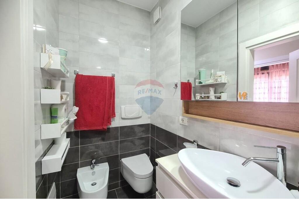 Apartament 2+ 1 +post parkimi ne shitje tek 21!