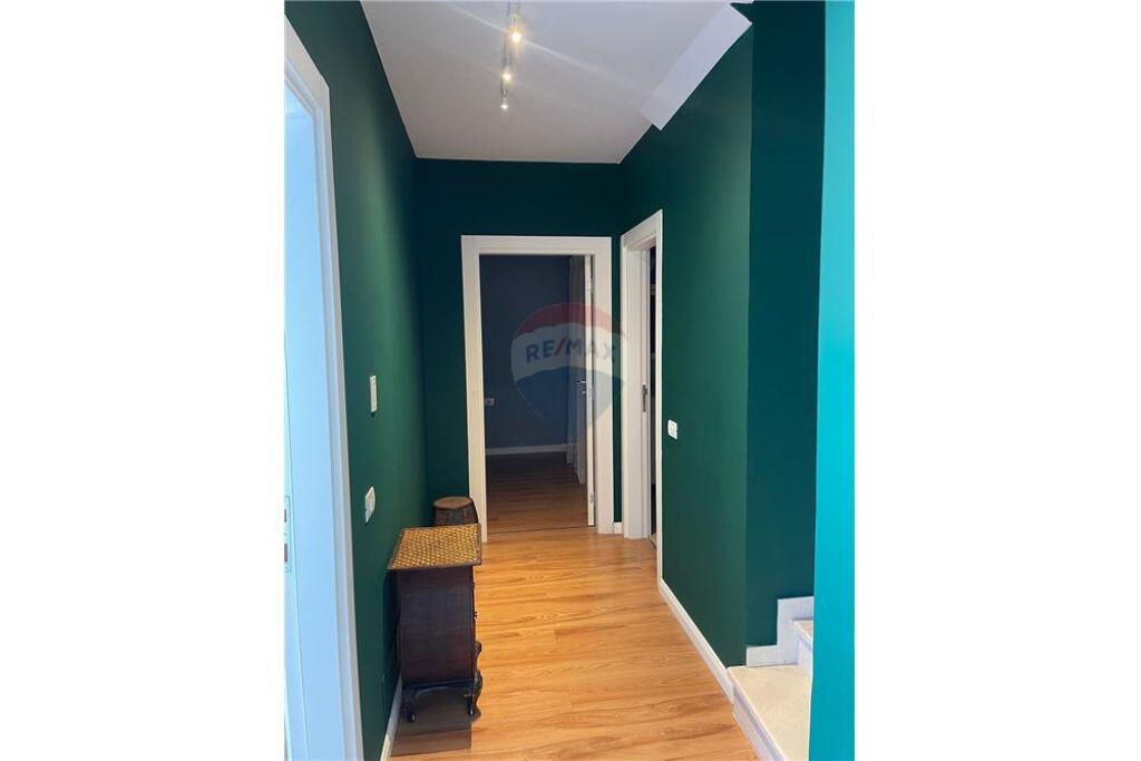 DUPLEX ME QIRA TEK KODRA E DIELLIT 2