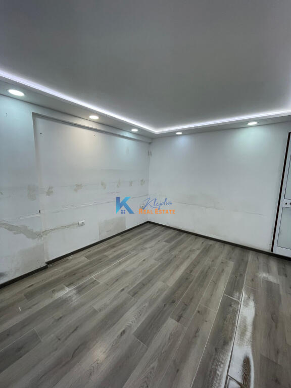 Office space for rent in Bllok, Sami Frasheri Street