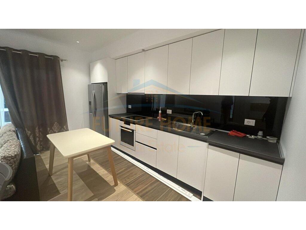 Qera, Apartament 2+1, 5 Maji