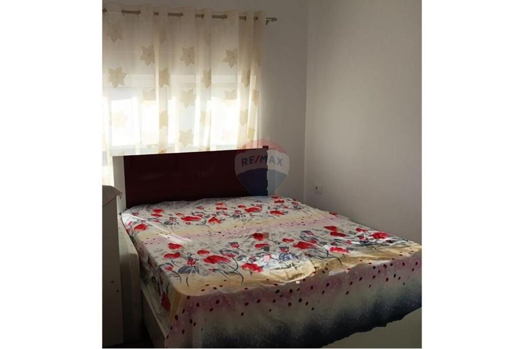Apartament 2+1 per qira Te Kompleksi Mangalem!